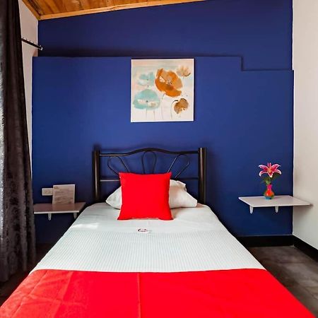 Hotel Casa Normandia Bogota Bagian luar foto