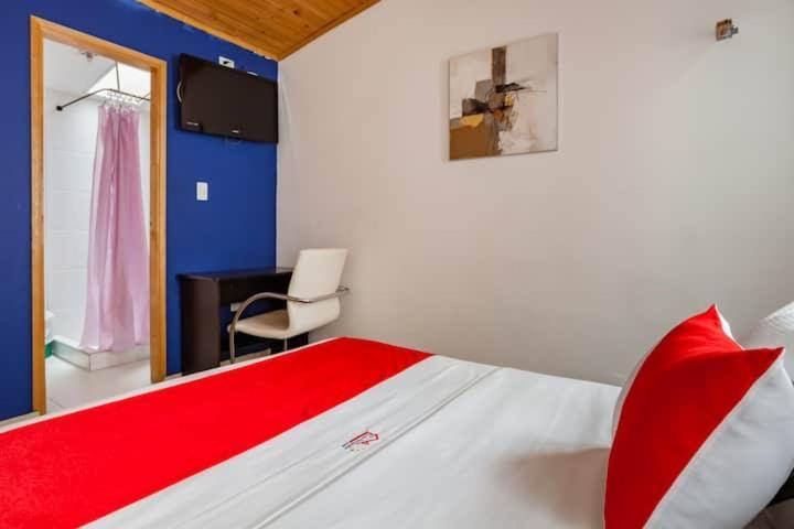 Hotel Casa Normandia Bogota Bagian luar foto