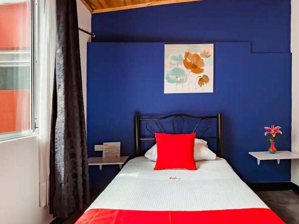 Hotel Casa Normandia Bogota Bagian luar foto