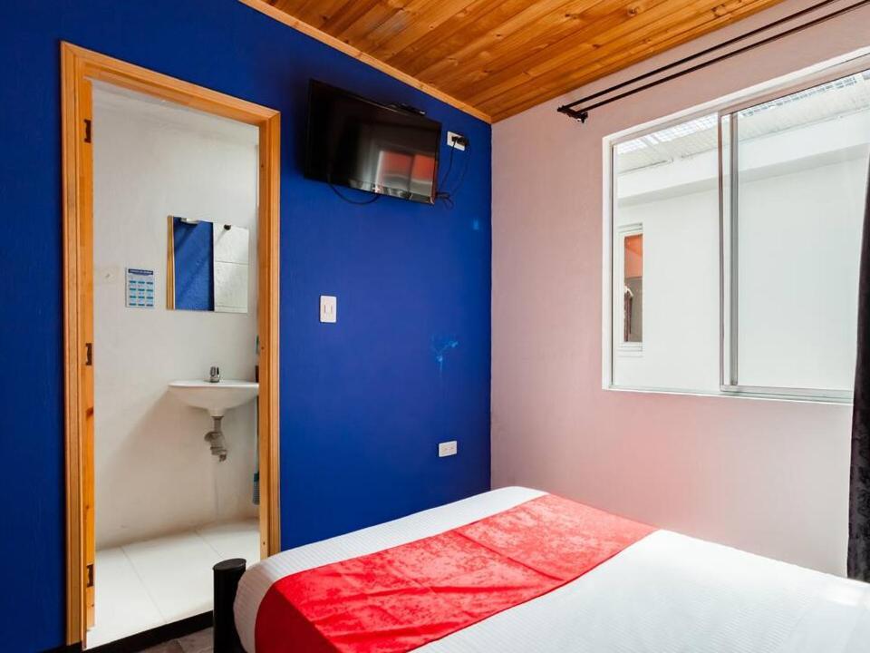 Hotel Casa Normandia Bogota Bagian luar foto