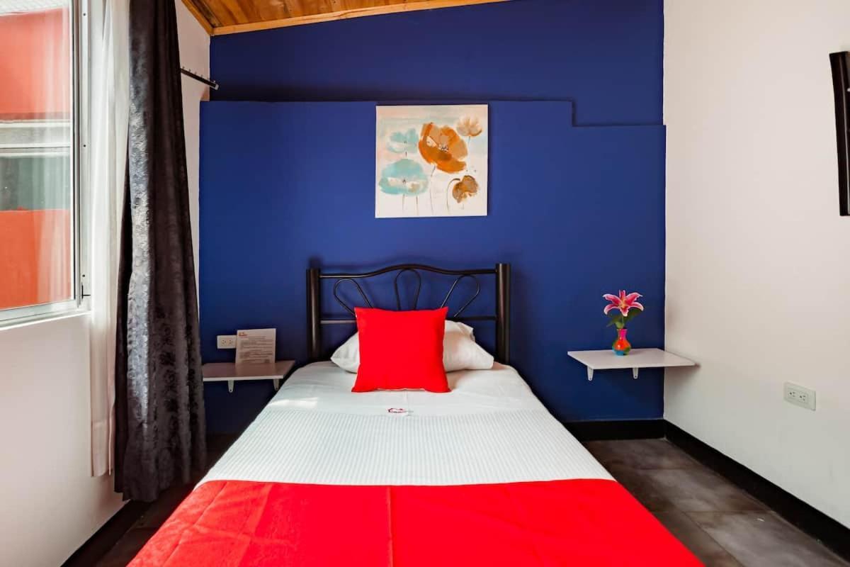 Hotel Casa Normandia Bogota Bagian luar foto