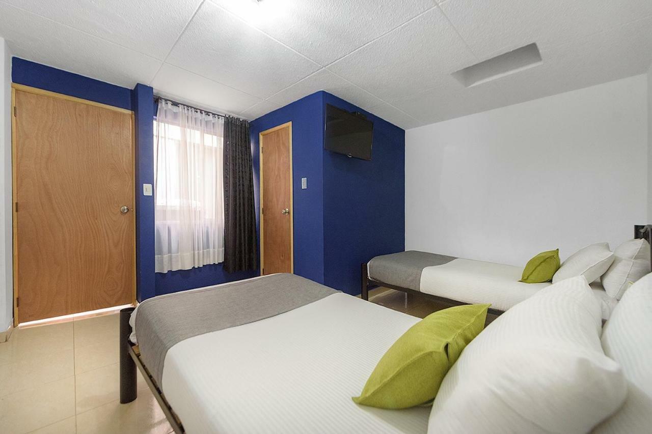 Hotel Casa Normandia Bogota Bagian luar foto