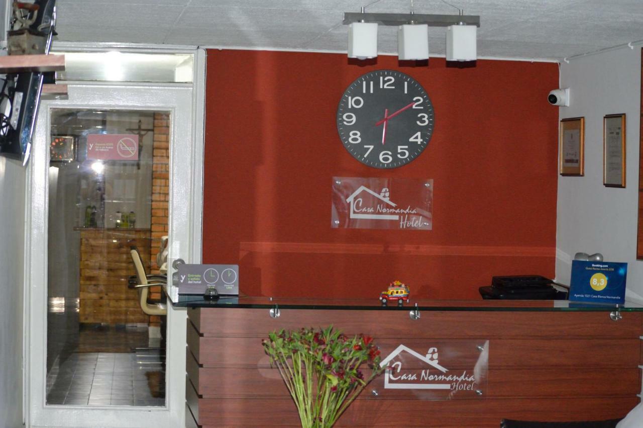 Hotel Casa Normandia Bogota Bagian luar foto